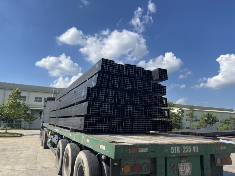 Vận chuyển sắt thép